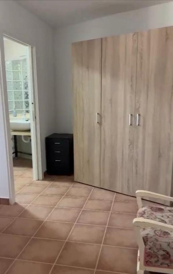 Villa Rural Con Amplia Piscina Campillo de Altobuey Kültér fotó