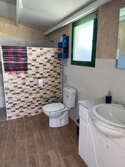 Villa Rural Con Amplia Piscina Campillo de Altobuey Kültér fotó